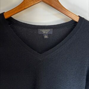 Cashmere Black V-Neck Sweater